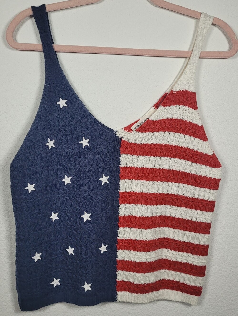 Moon & Madison XL Knit American Flag Sweater Tank Top Stars Stripes Patriotic